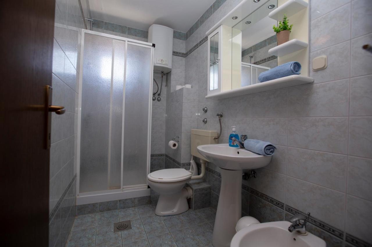 לוקבה Villa Tomasovic מראה חיצוני תמונה