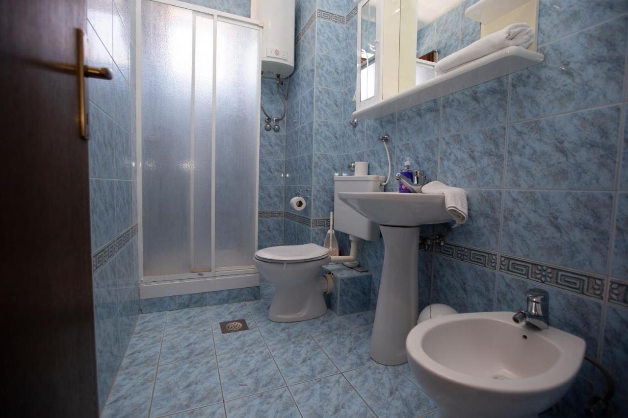 לוקבה Villa Tomasovic מראה חיצוני תמונה